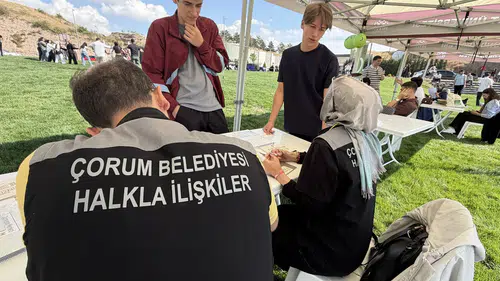Üniversitelileri Kampüste Karşıladılar