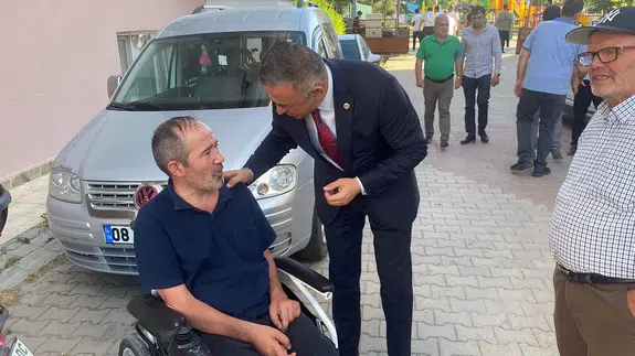 ‘Sandalyeyi Polise Değil, Kayyuma Fırlattım’