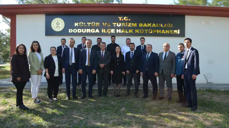 Millet Bahçesi’ne Kütüphane Açıldı