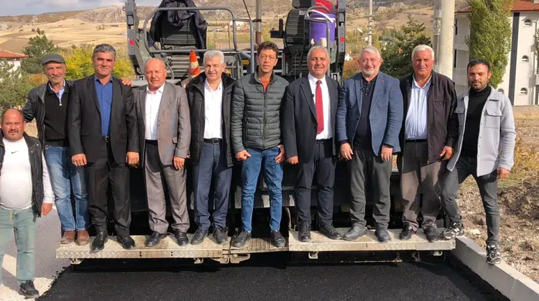 Boğazkale’de Hastane Yoluna Sıcak Asfalt