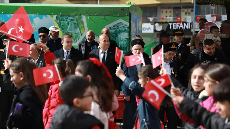 Alaca'da Cumhuriyet Gurur ile Kutlandı