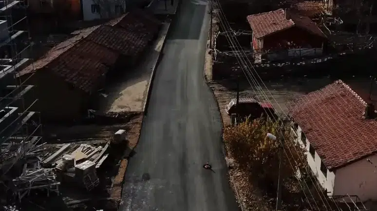 Dere: Kendi Üretimimiz Asfaltla Şehit Adil Yıldız Caddesi Konfora Kavuştu