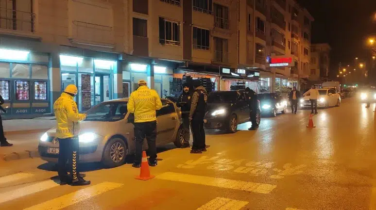 26 Sürücüye 185 Bin 442 TL Ceza