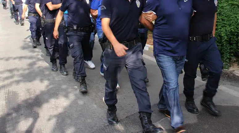 12 İlde Organize Suç Örgütüne Operasyon: 230 Kişi Gözaltında