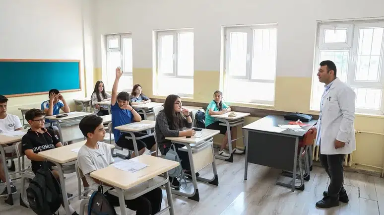 Yaz Okulları ve Destekleme Kursları 1 Temmuz’da Başlıyor