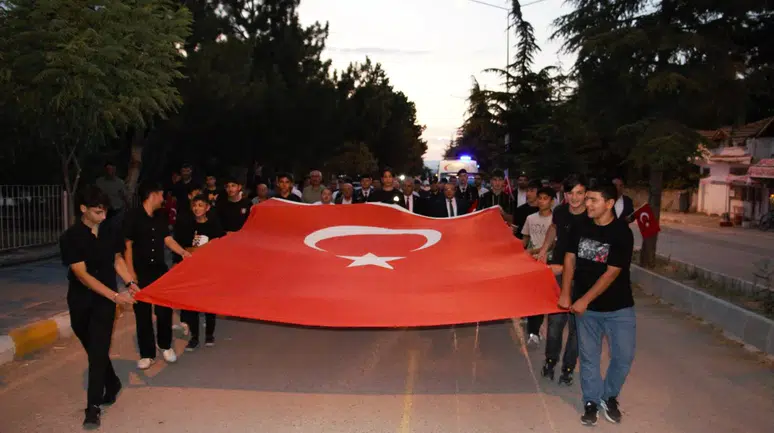 Uğurludağ’da 15 Temmuz Ruhu Meydanda Yaşatıldı