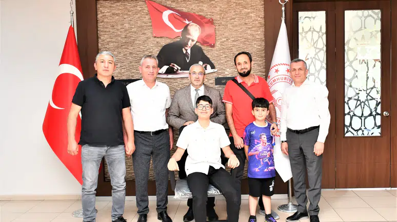LGS Şampiyonları Ödüllendirildi