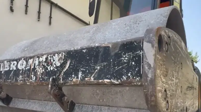 Alaca Belediyesinden Yollara Asfalt Yama Takviyesi