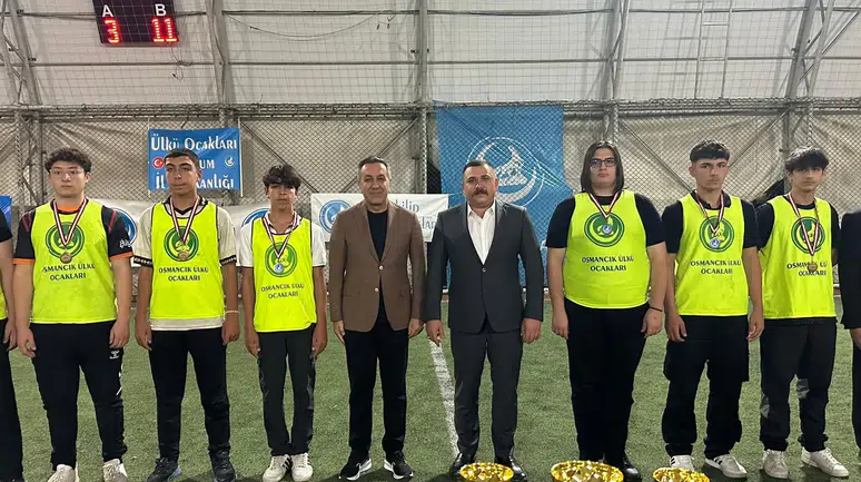 Ülkü Ocakları Futbol Turnuvasının Şampiyonu Alaca Oldu