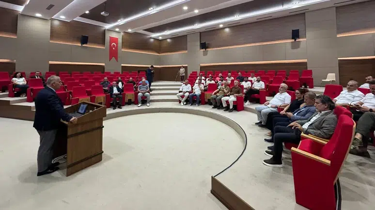 ‘İş İnsanlarımızla Gurur Duyuyoruz’