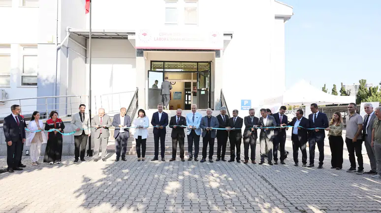 13 Milyon Liralık Dev Cihaz