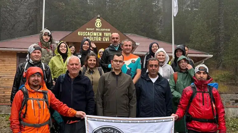 Bayat’ta 55 Kişi Doğa İle Buluştu