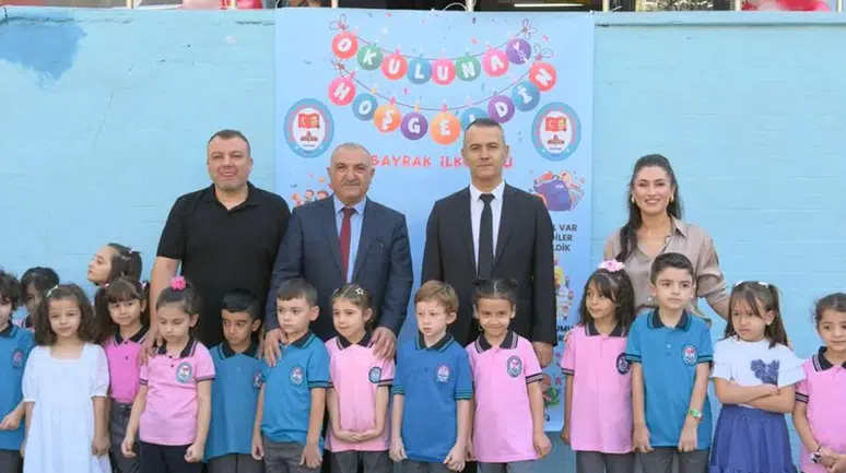 Minikler İçin İlk Ders Zili Çaldı