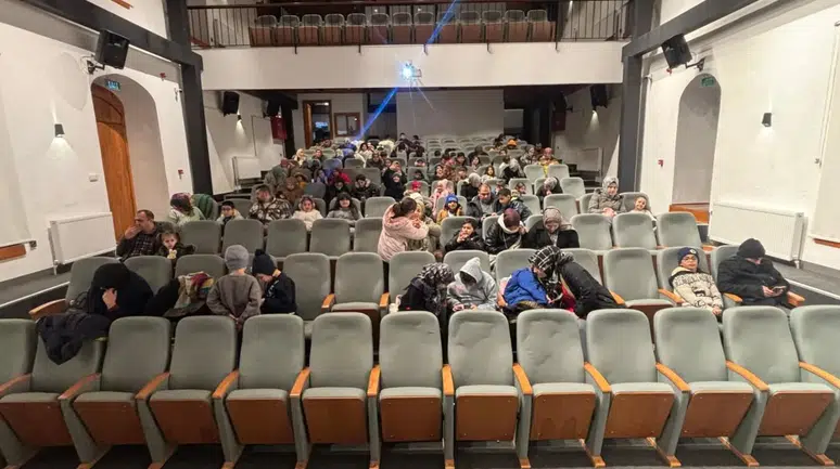 Tarihi Kışlada Film Keyfi