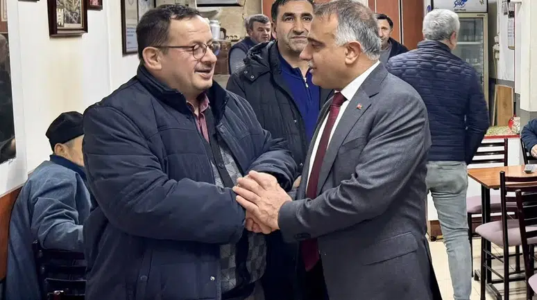 AK Partililerden Esnaf Turu