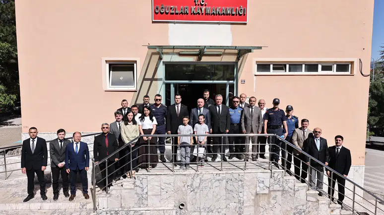 Oğuzlar’da Sorunları Yerinde Dinledi