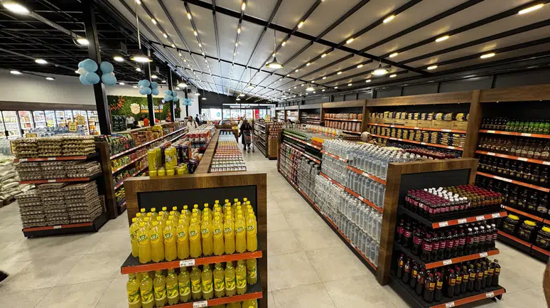 Hanımeli Yöresel Market Müşterilerine Ücretsiz Otopark