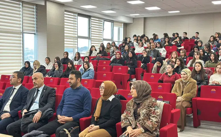 Öğrencilere Gazze Örneğiyle İnsan Hakları Dersi