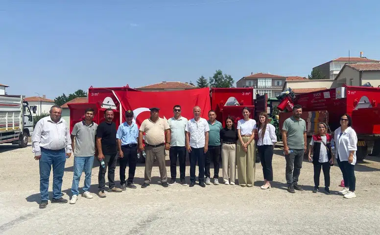 Alacalı Üreticilere Yem Karma Makinesi Desteği