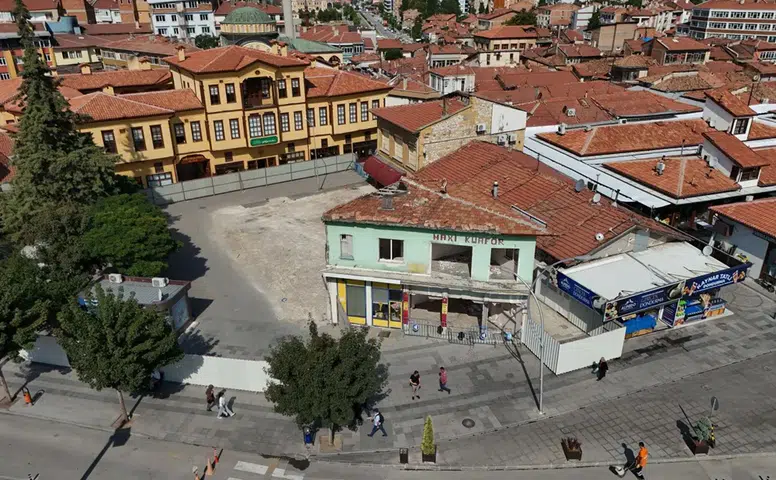 Yeni Meydanda 2. Etap Heyecanı
