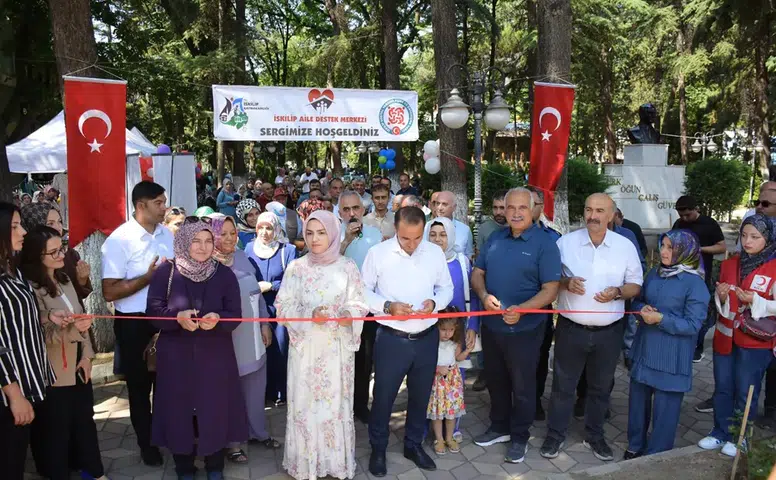 ADEM Kursiyerlerinin Ürünleri Görücüye Çıktı
