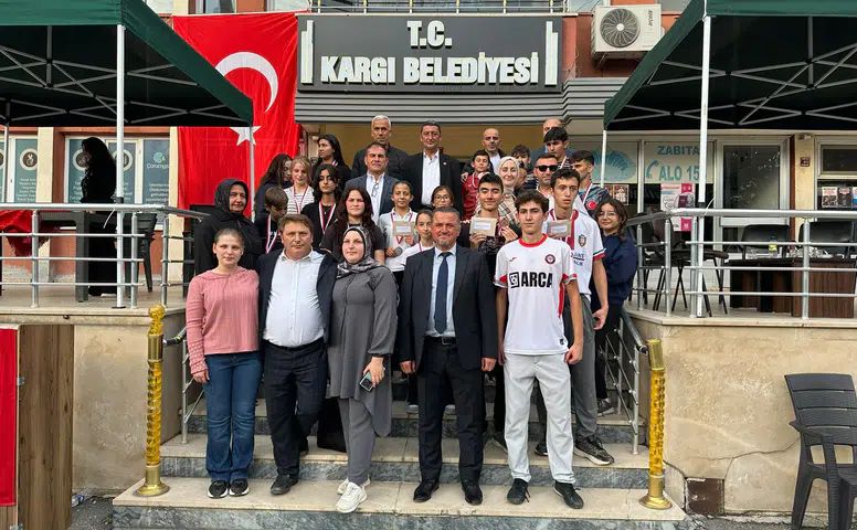 Kargı’da Genç Atletler Ödüllendirildi