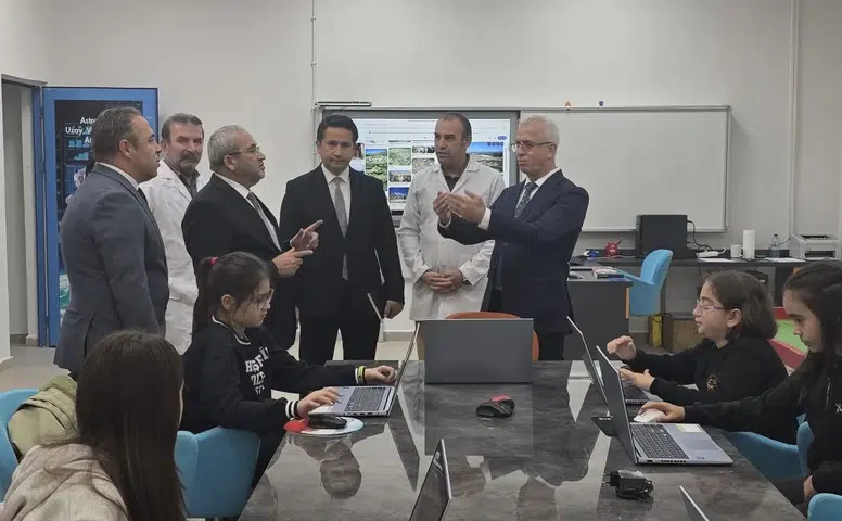 Kiraz’dan Çorum BİLSEM'e Ziyaret