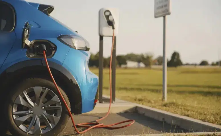 Türkiye Yollarındaki Elektrikli Otomobil Sayısı Açıklandı