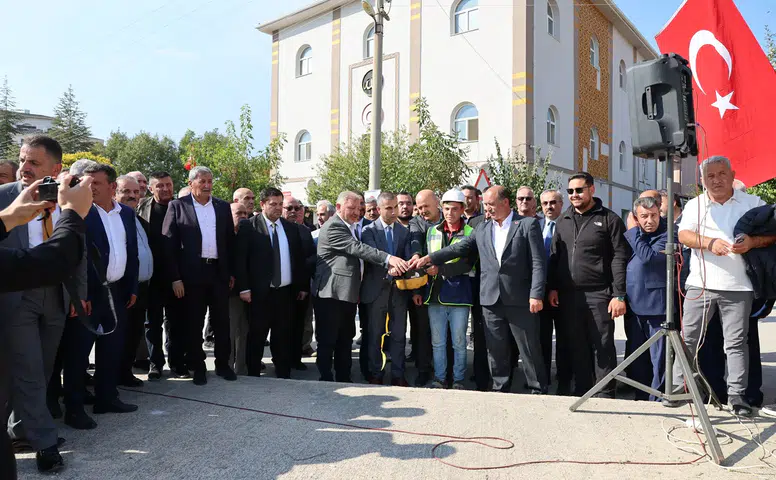 Kur'an Kursu ve Gençlik Merkezinin Temeli Atıldı
