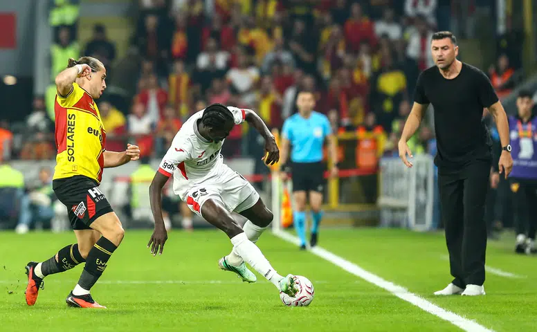 Burak Yılmaz’dan Radikal Değişiklikler!
