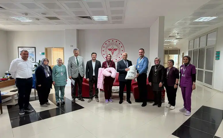 Yeni Doğan Bebeklere Belediyeden İlk Hediye