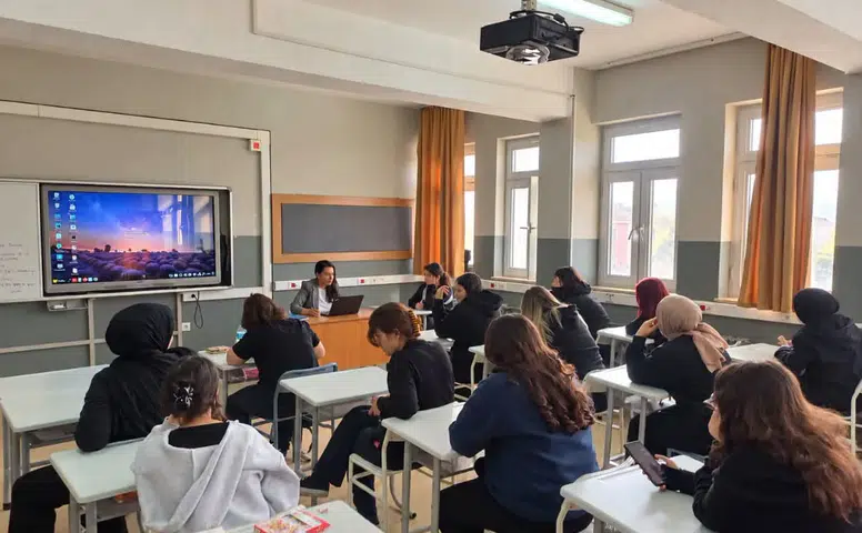 Lise Öğrencilerine Kariyer ve İstihdam Rehberliği