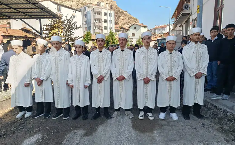 Hafızlık Belgesi Takdim Töreni Düzenlendi