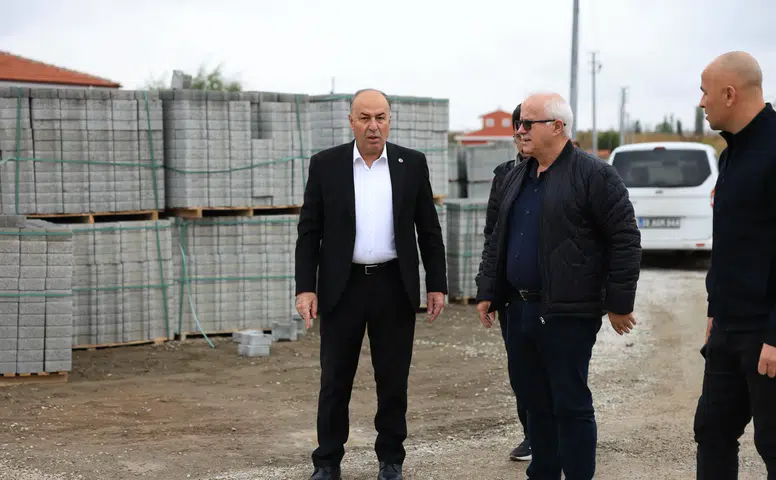7 Bin 655 Metrekare Kilit Parke Taşı Döşeniyor
