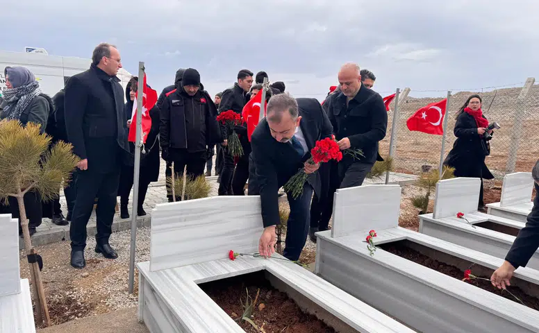 Depremin Yıldönümünde Kardeş Şehirde