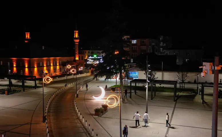 Çorum’da Hangi Camilerde Hatimle Teravih Kılınacak?