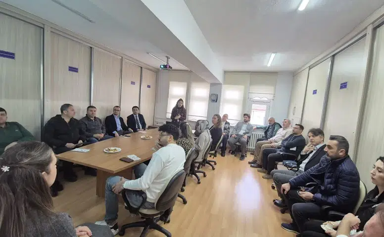 Beş Kurum, Tek Hedef