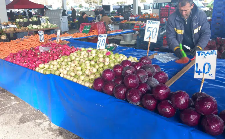 Kış Mevsiminde Bağışıklık İçin Mor Lahana Tüketimi Öneriliyor
