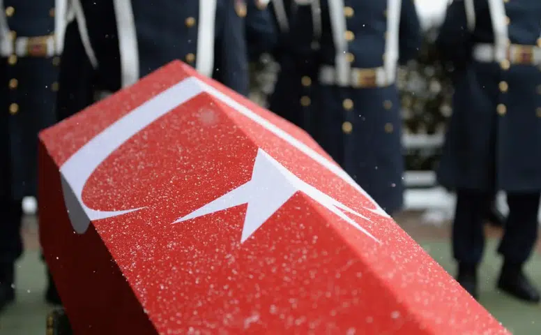 Şehidimiz Var, Araç Kaza Yaptı