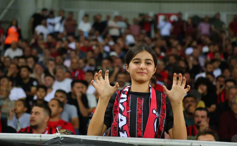 Arca Çorum Fk’den Öğrencileri Mutlu Eden Kampanya