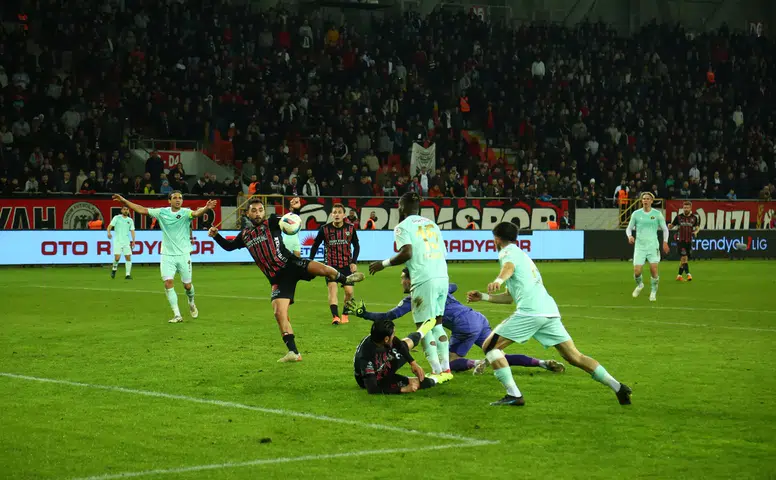 Kritik Maçın Hakemi Belli Oldu. Dikkat Çeken İstatistik