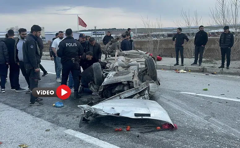 Çorum’da Devrilen Otomobildeki 3 Kişi Yaralandı