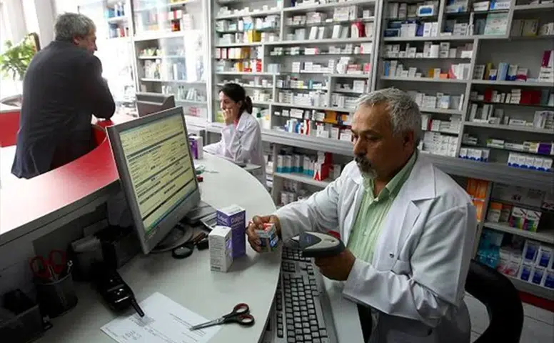 Çorum’daki Eczanelerde Kepenk Kapatma Tehlikesi