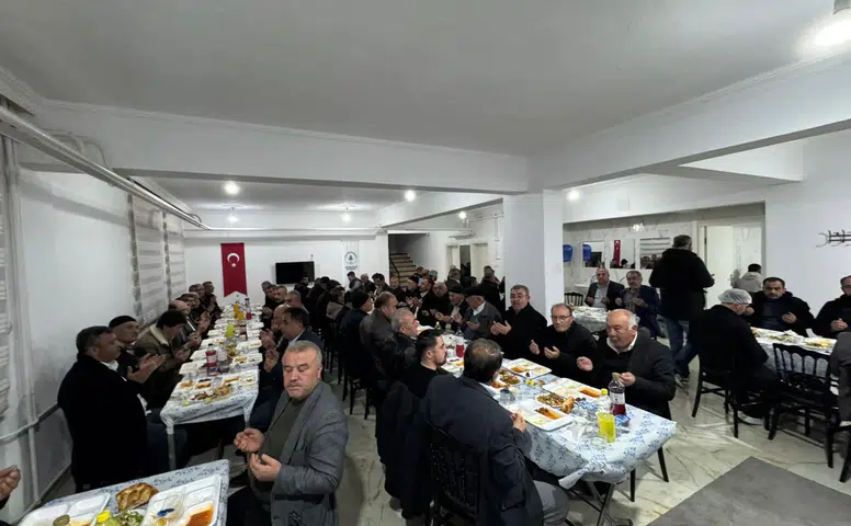 Protokol ve Muhtarlar Aynı Sofrada Buluştu