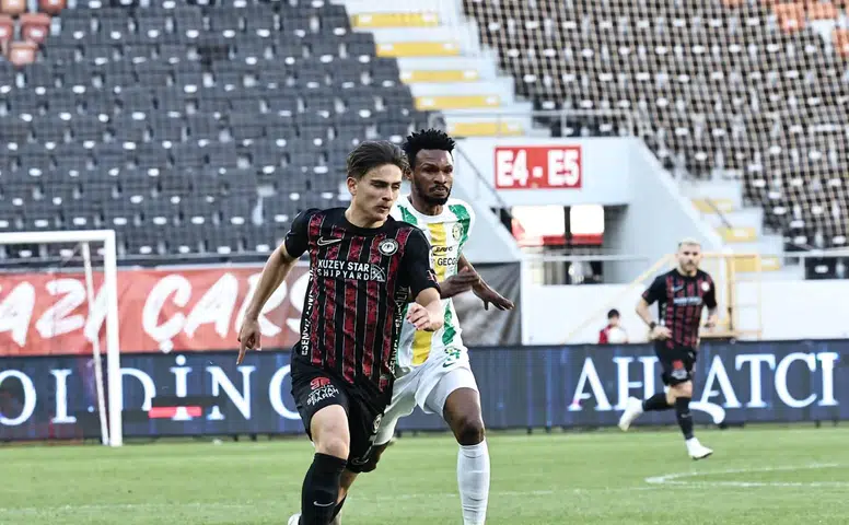 Genç Milli Oyuncu Antalya Yolcusu