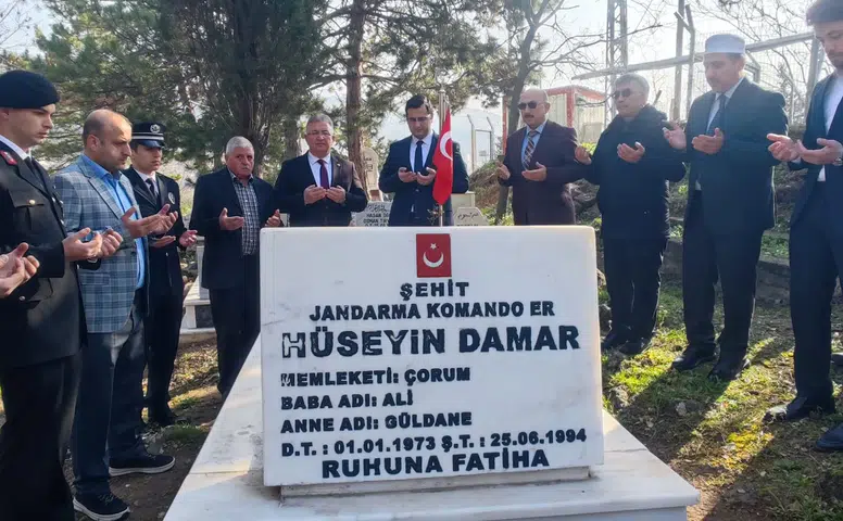 Oğuzlar'da 18 Mart Şehitleri Anma Günü ve Çanakkale Deniz Zaferi'nin Yıl Dönümü Kutlandı