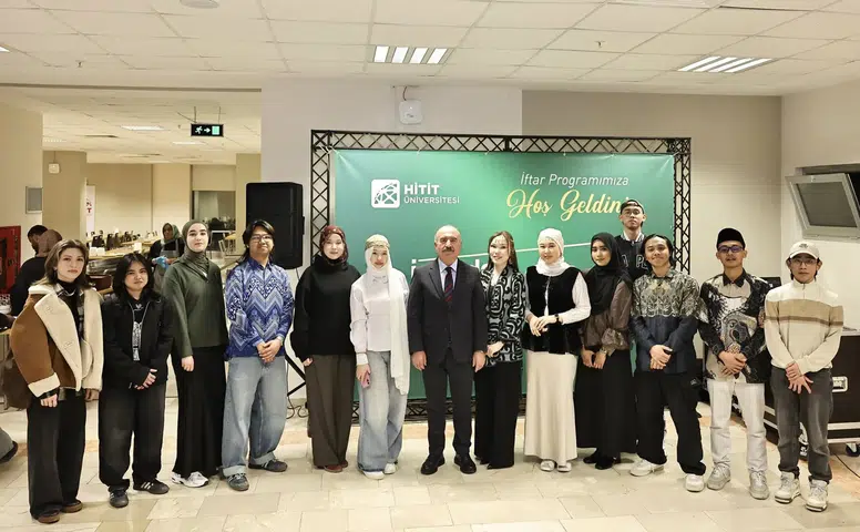 Uluslararası Öğrenciler İftar Sofrasında Buluştu