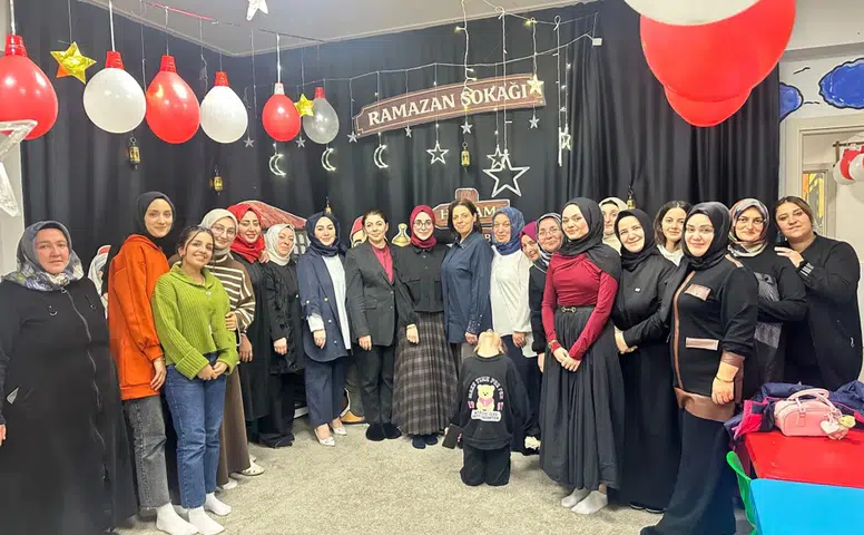 Öğrenciler İftar Sofrasında Buluştu