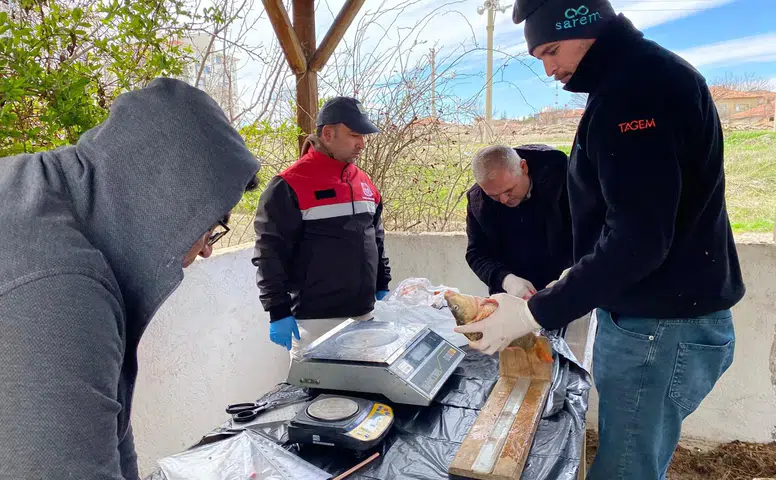 Göletlerin Sessiz Sakinleri İçin Uzmanlar Sahada