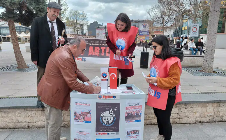 Çorum’da Güvenli Okullar İçin İmza Kampanyası